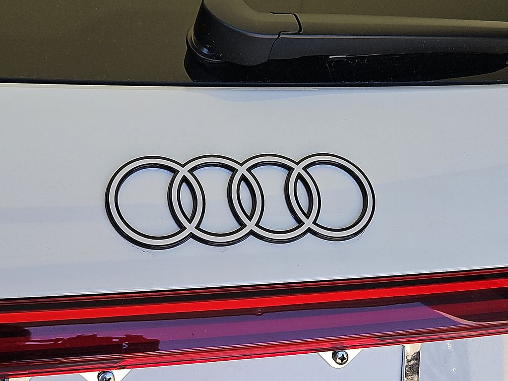 Thumbnail: 2026 Audi Q5 - 20