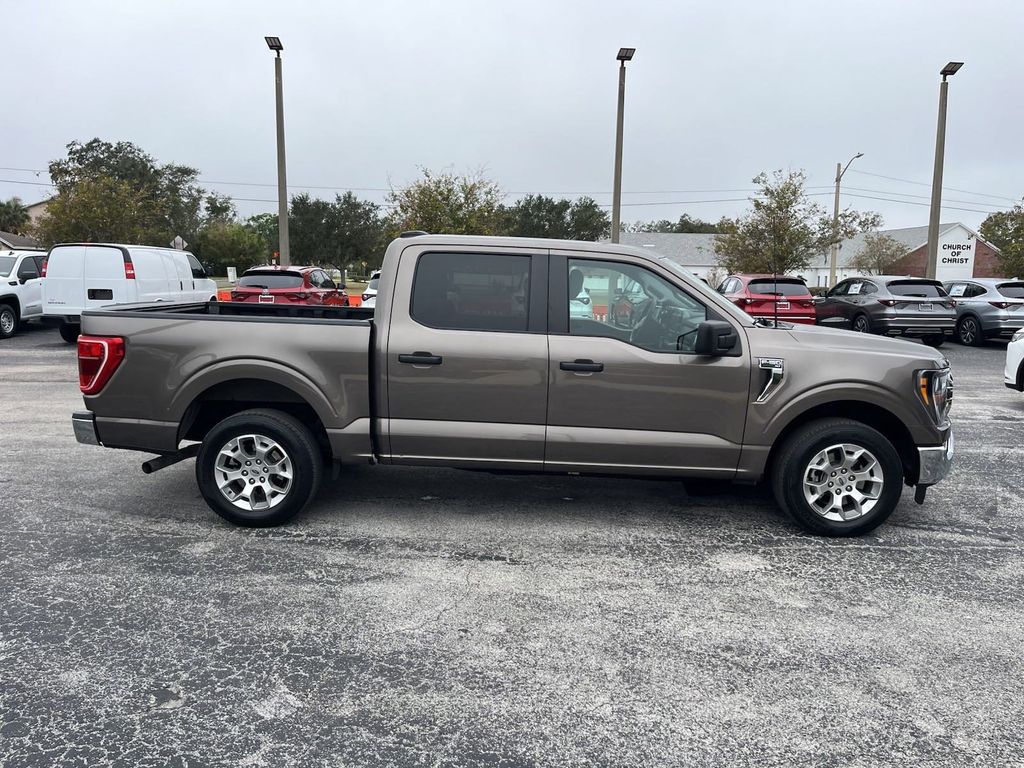 2023 Ford F-150 XLT 3