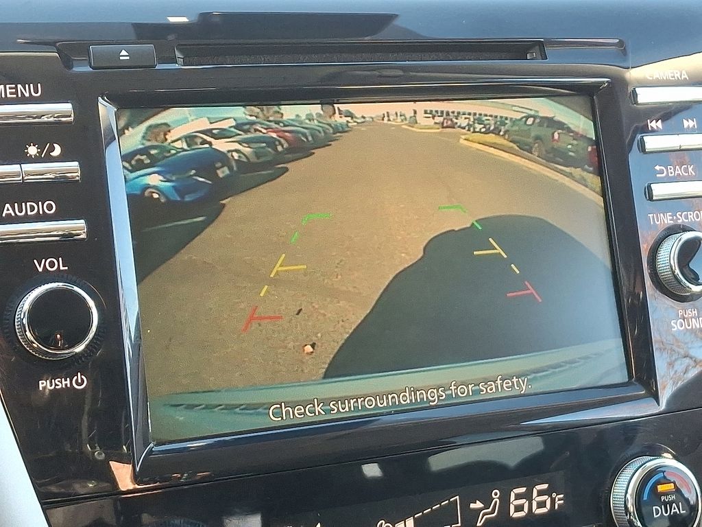 Thumbnail: 2021 Nissan Murano - 18