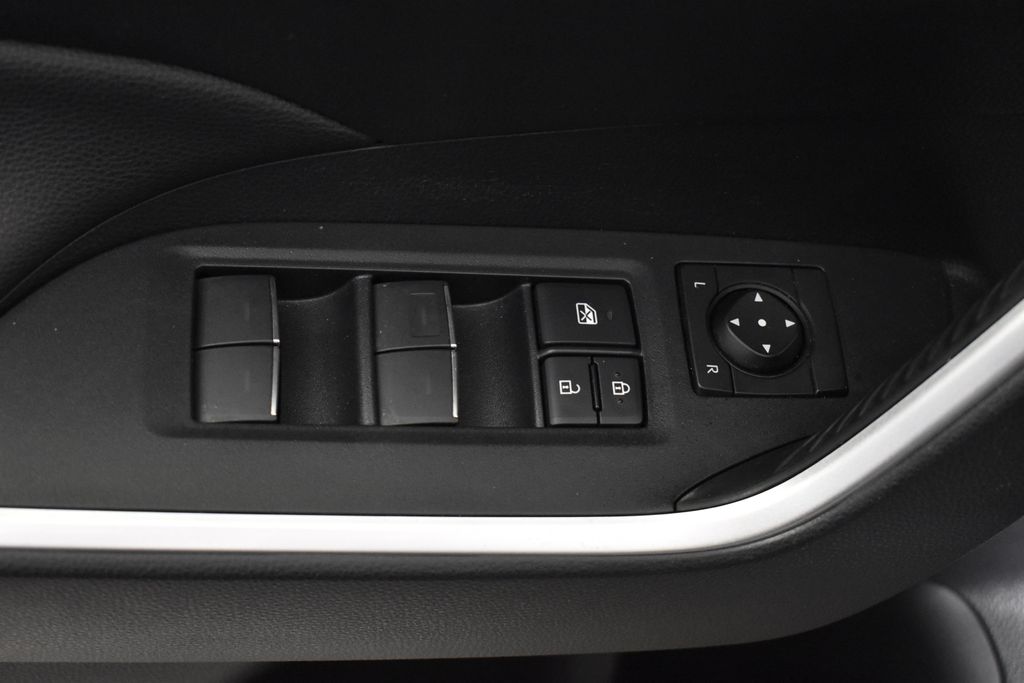 Thumbnail: 2023 Toyota RAV4 - 32