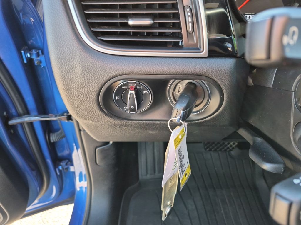 Used Car 2018 Porsche Macan  For Sale Under $25,000 In Austin, Texas