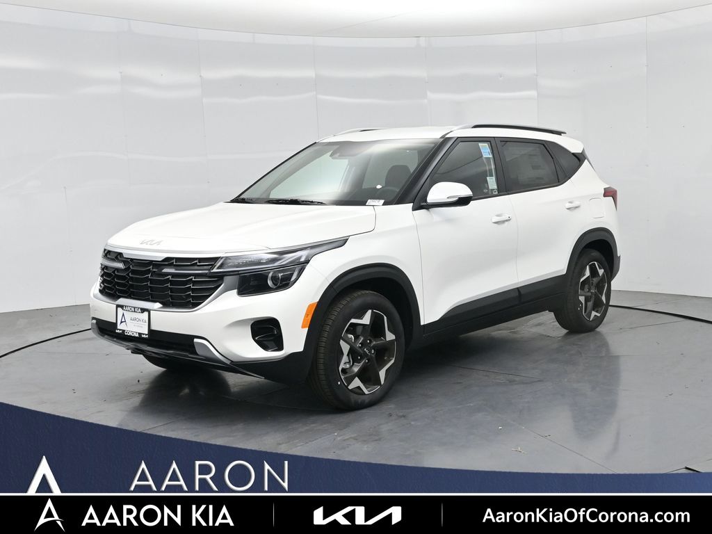 Snow White Pearl 2026 Kia Seltos SUV / Crossover Front-Wheel Drive Continuously Variable Transmission