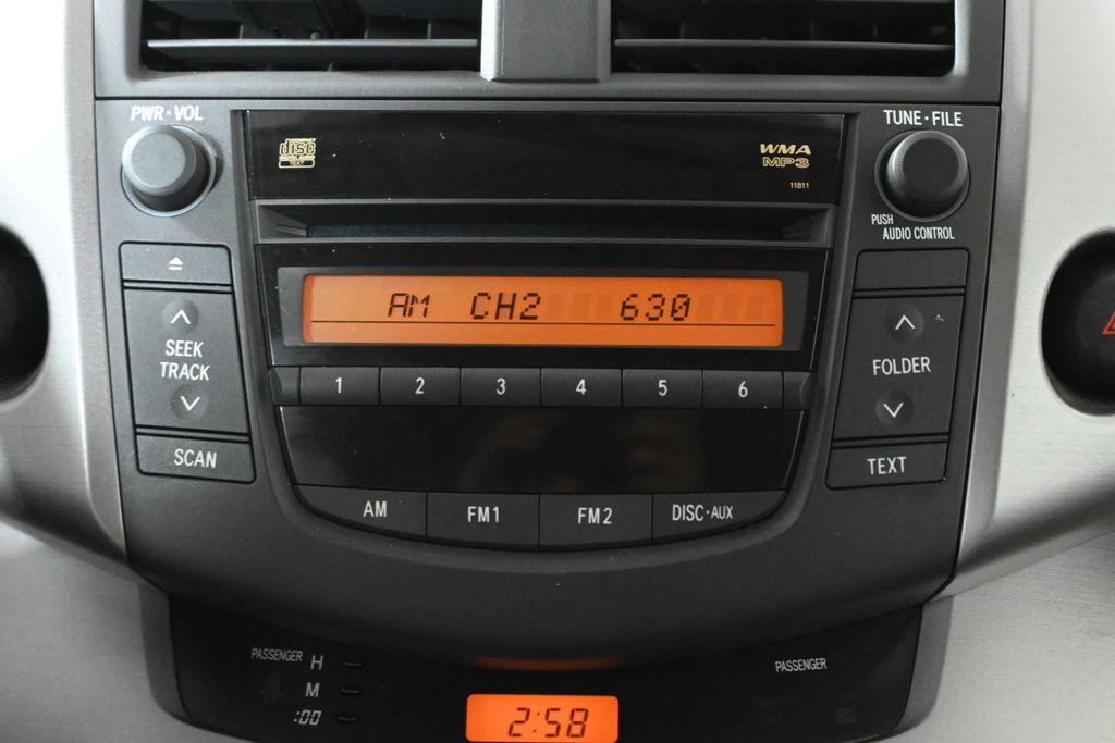 Thumbnail: 2007 Toyota RAV4 - 20
