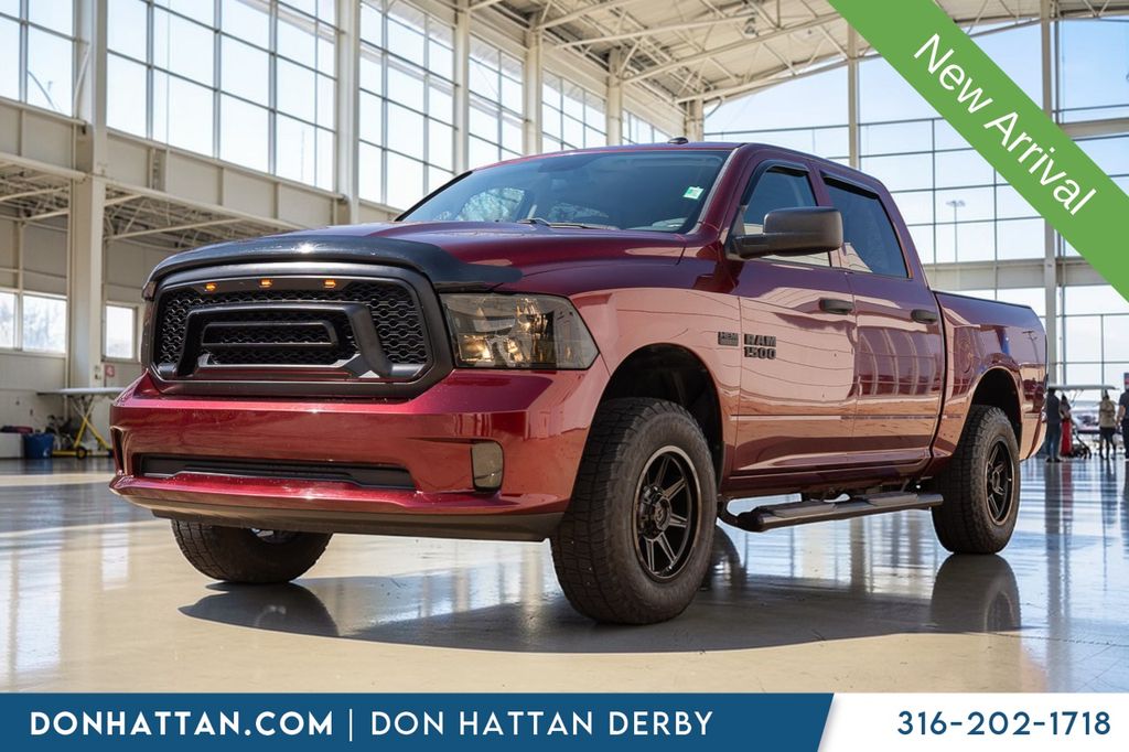 2016 RAM 1500 Express Crew Cab 4WD
