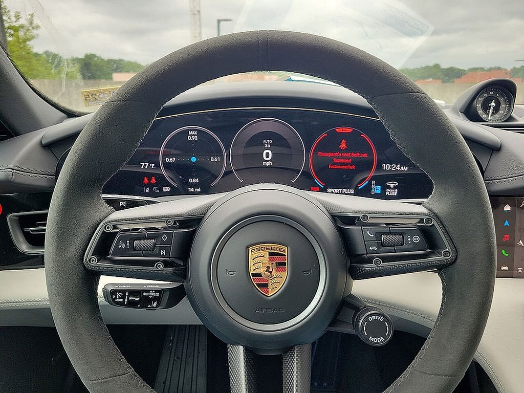 Thumbnail: 2025 Porsche Taycan - 20