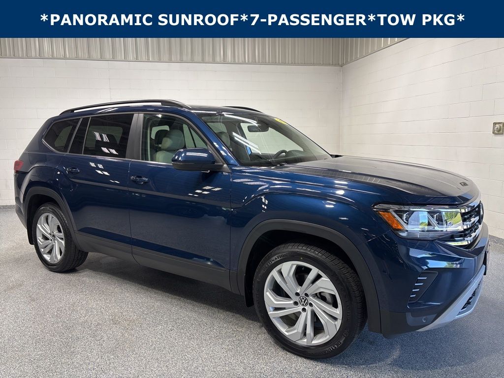 Blue 2022 Volkswagen Atlas V6 SE 4Motion with Technology SUV / Crossover All-Wheel Drive 8-Speed Automatic