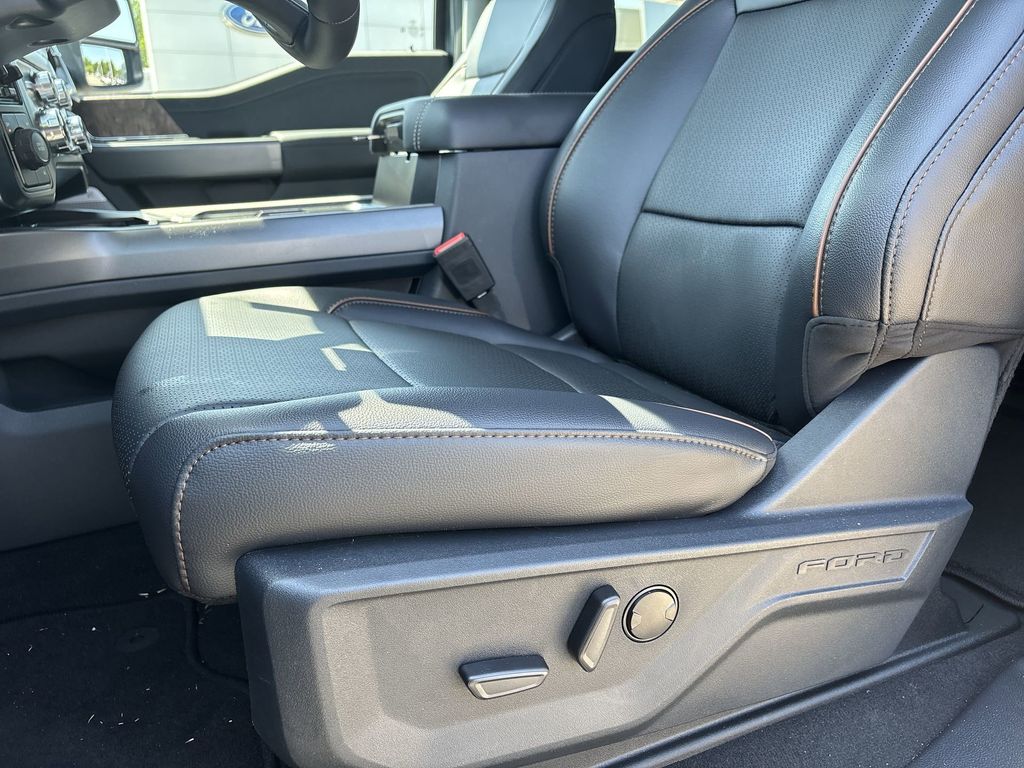 New 2026 Carbonized Gray Metallic Ford F-250® Lariat® image 14