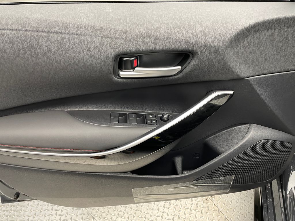 Thumbnail: 2025 Toyota Corolla - 9