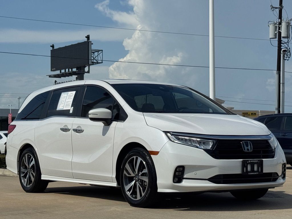 2024 Honda Odyssey Touring White at DeMontrond Ford