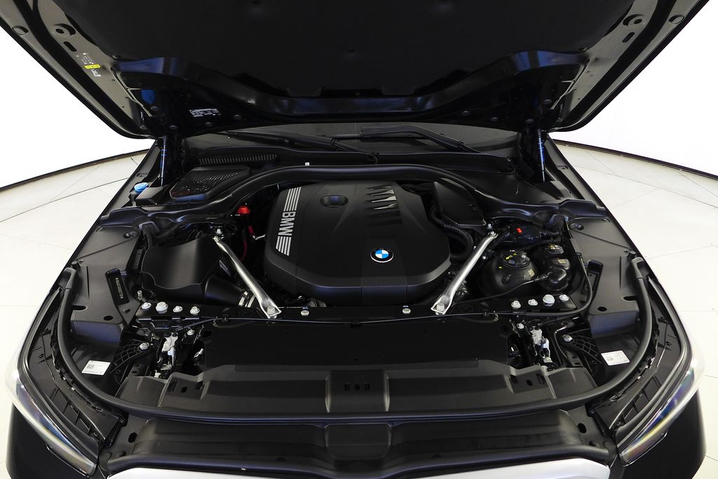 Thumbnail: 2024 BMW 5 Series - 6
