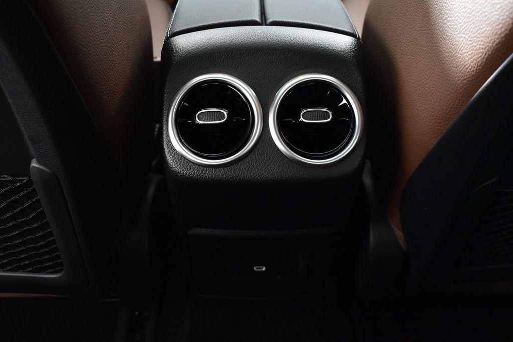 2025 Mercedes-Benz CLA 250 31