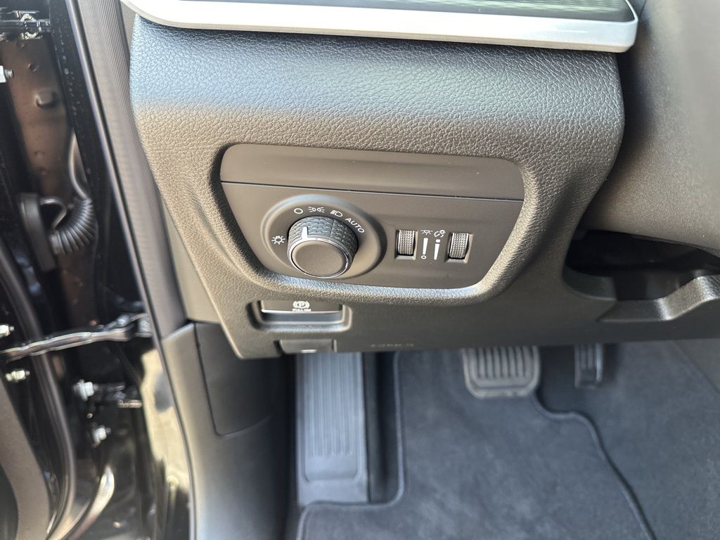 New Car 2025 Jeep Grand Cherokee  For Sale Under $50,000 In Austin, Texas