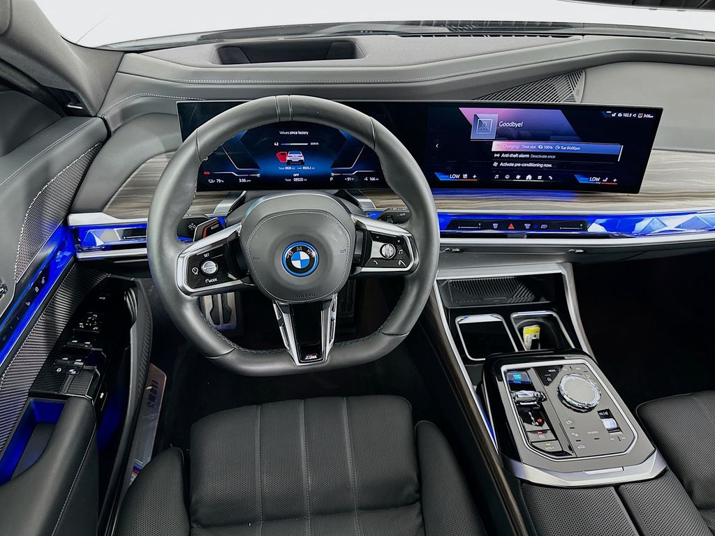 Thumbnail: 2024 BMW i7 - 22