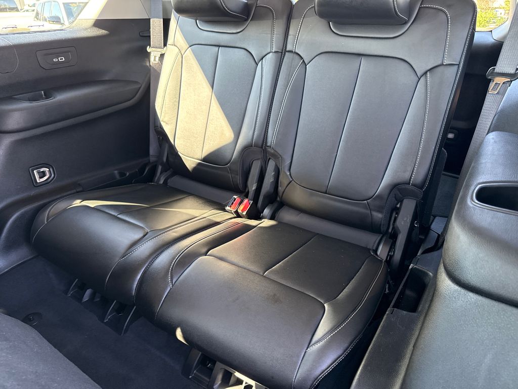 Used 2023 Jeep Grand Cherokee L SUV