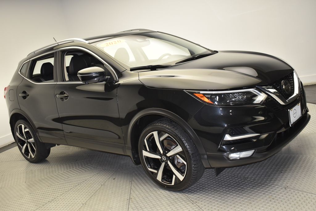 2020 Nissan Rogue Sport SL 3
