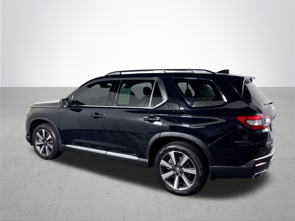2024 Honda Pilot Touring