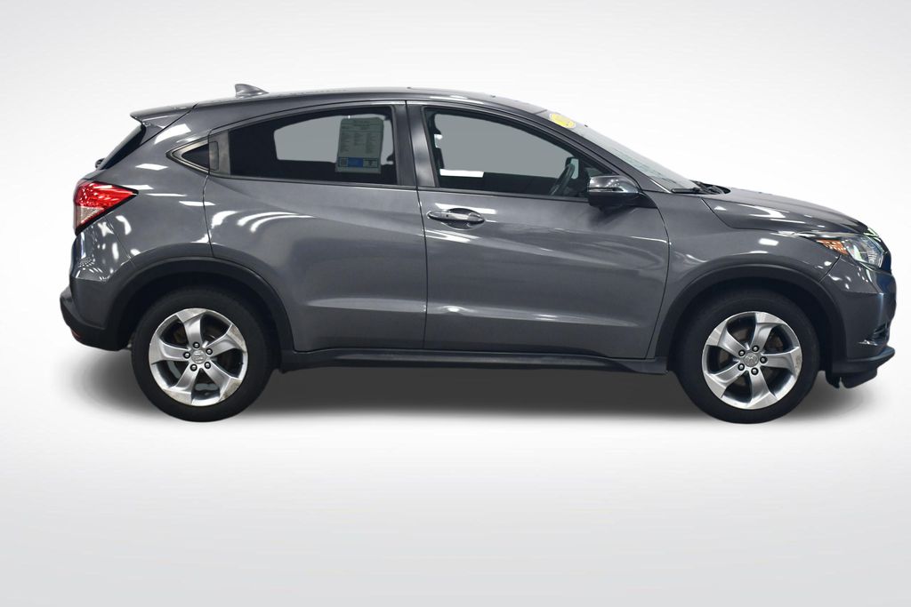 Thumbnail: 2016 Honda HR-V - 7