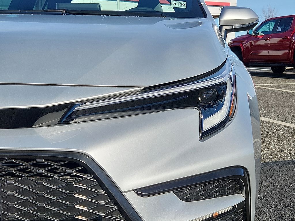 Thumbnail: 2025 Toyota Corolla - 9