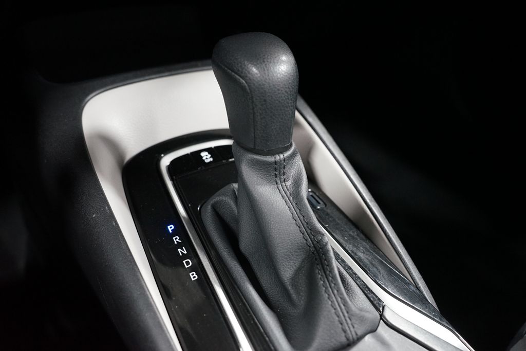 Thumbnail: 2025 Toyota Corolla - 21