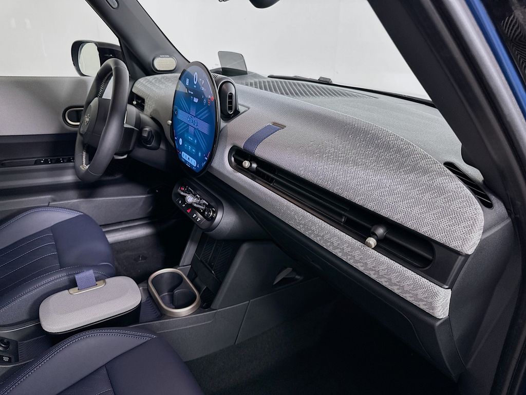 Thumbnail: 2025 MINI Cooper - 28