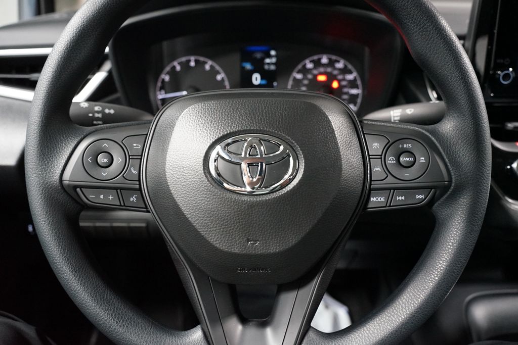 Thumbnail: 2025 Toyota Corolla - 12