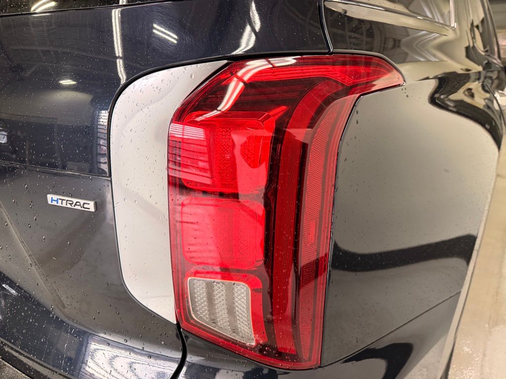 Thumbnail: 2023 Hyundai Palisade - 5