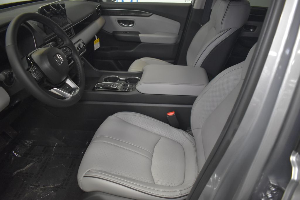 2025 Honda Pilot Elite 22