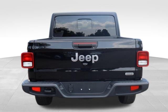 2023 Jeep Gladiator Overland 8