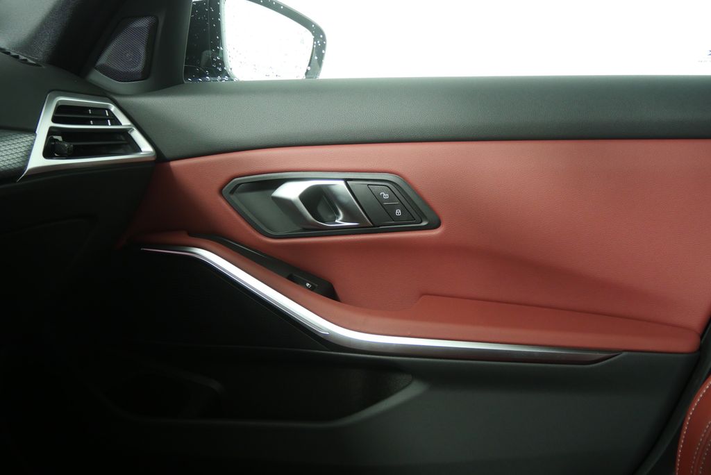 Thumbnail: 2026 BMW 3 Series - 23