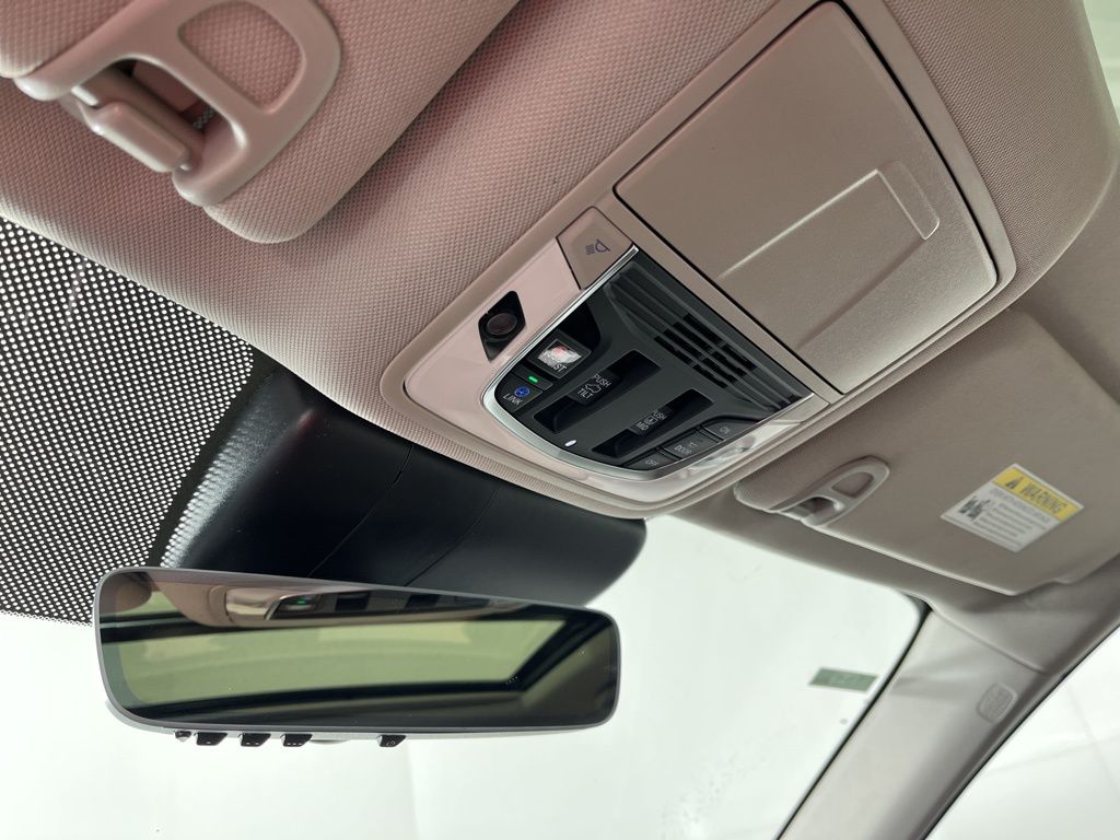 Thumbnail: 2026 Acura RDX - 25