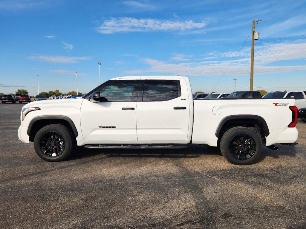 2023 Toyota Tundra SR5 4