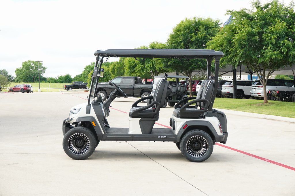 New Car 2025 Epic E40l  Forward Facing For Sale Under $15,000 In Weatherford, Texas