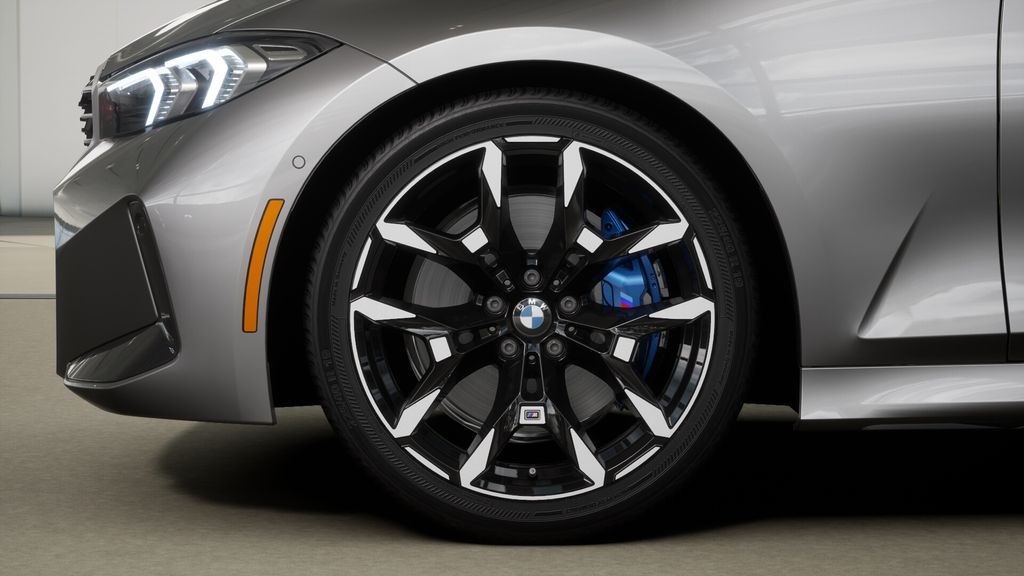 Thumbnail: 2025 BMW 3 Series - 7