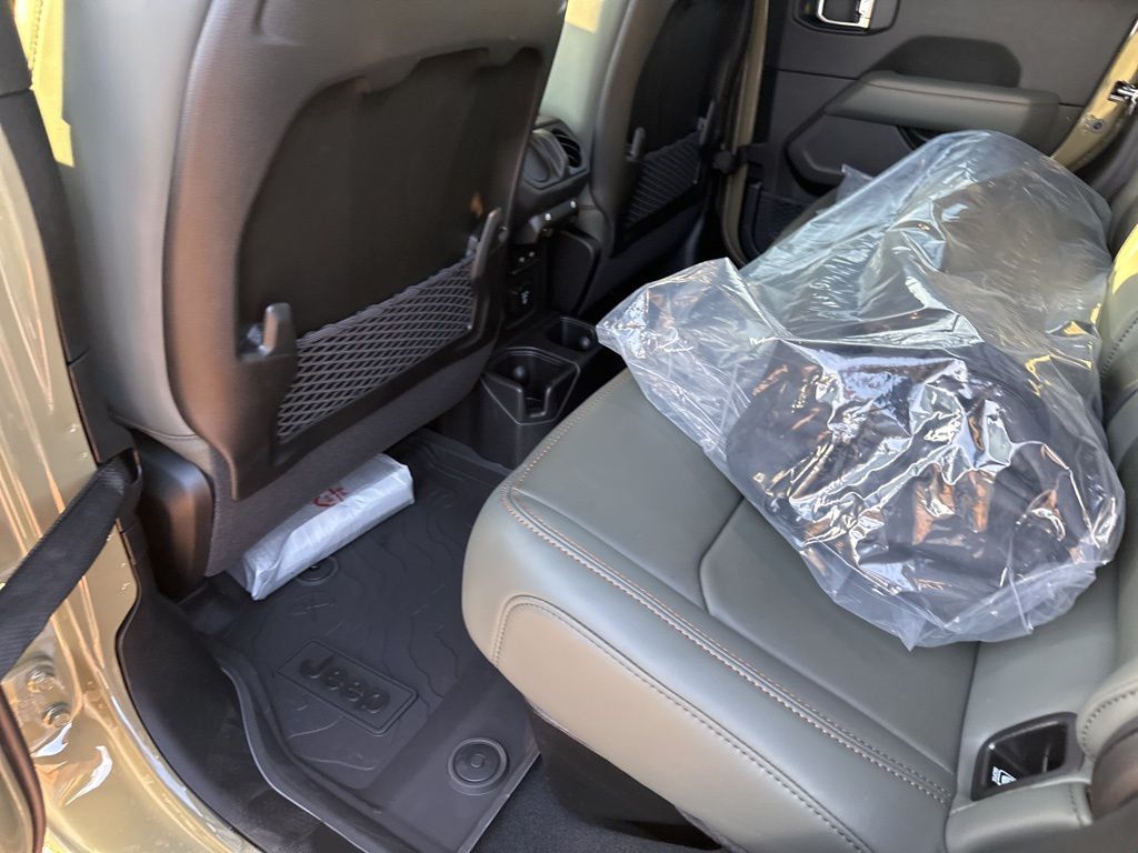 New Car 2025 Jeep Gladiator  Mojave For Sale Under $60,000 In Austin, Texas