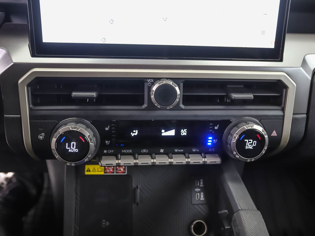 Thumbnail: 2024 Toyota Tacoma - 18