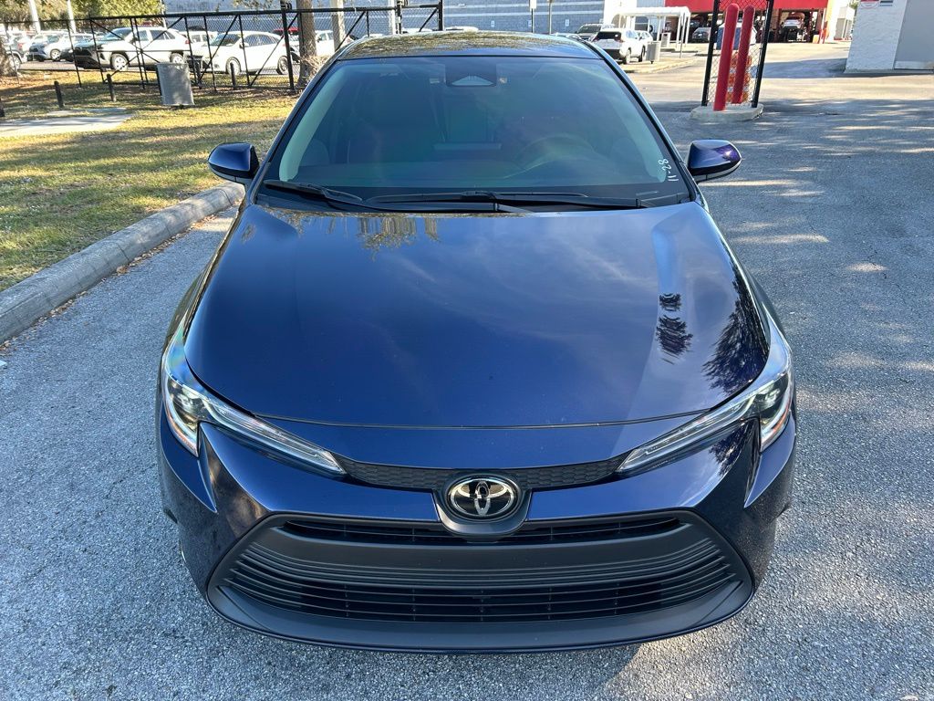 Thumbnail: 2025 Toyota Corolla - 8