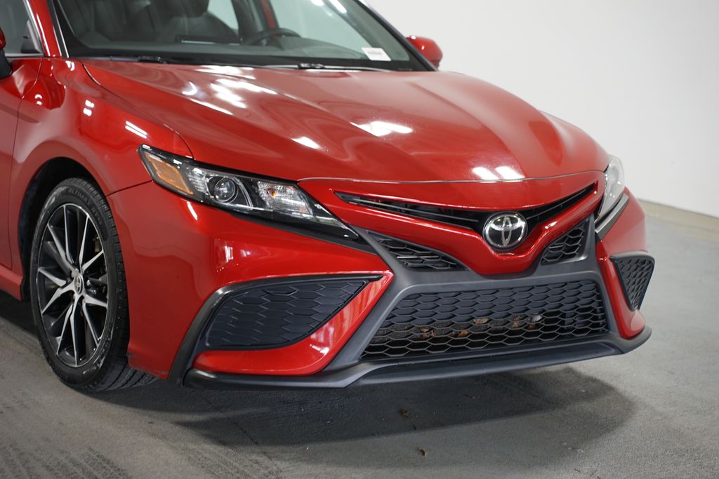 Thumbnail: 2021 Toyota Camry - 4