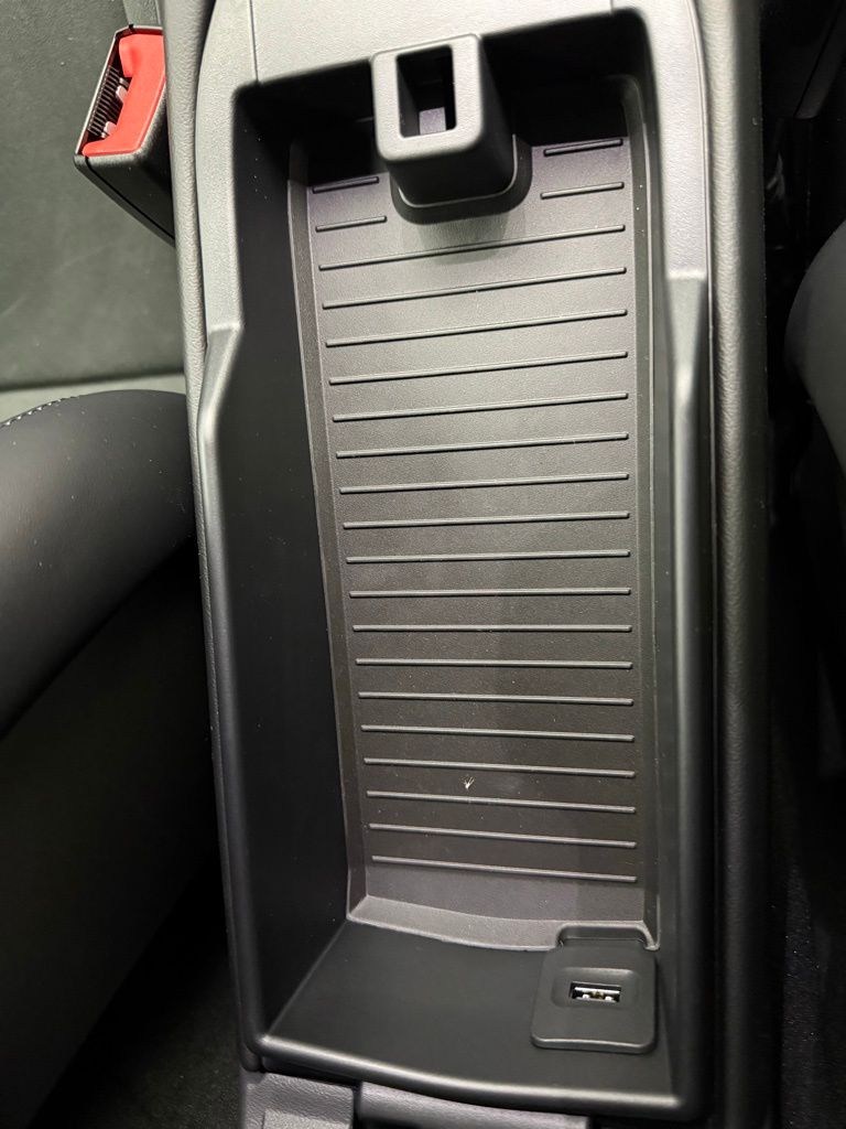 Thumbnail: 2025 Porsche  - 29