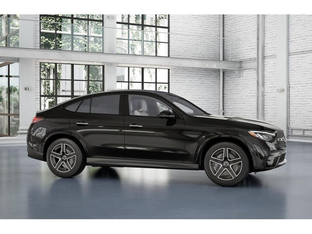 2025 Mercedes-Benz GLC 300 14