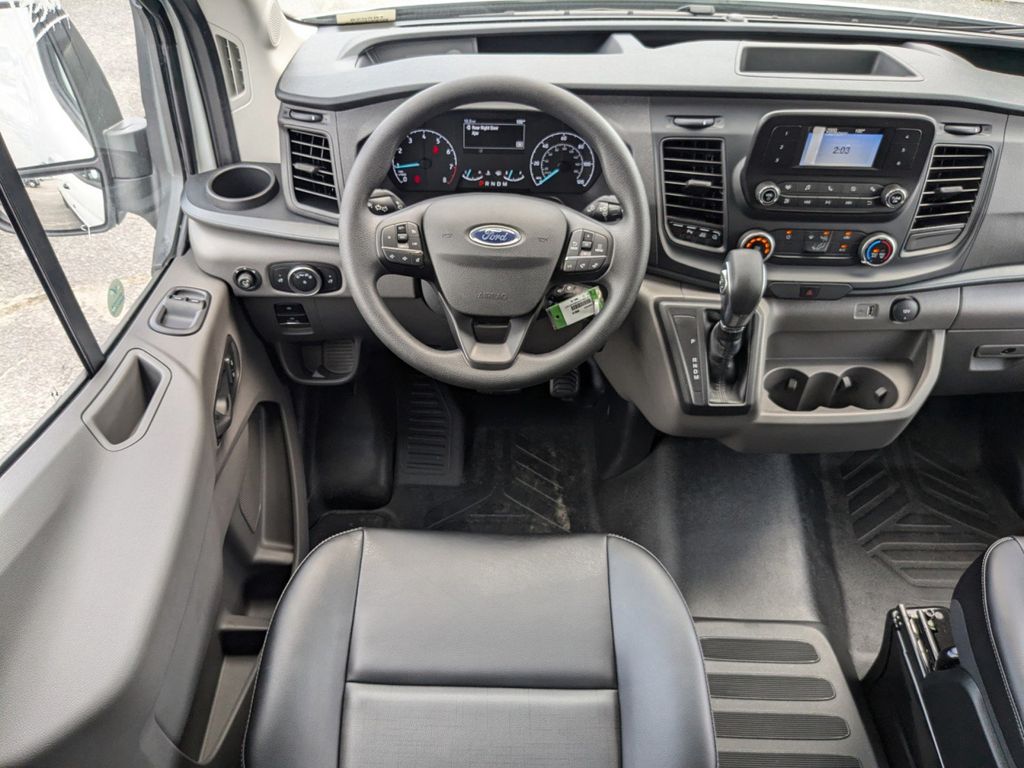 2025 Ford Transit 250