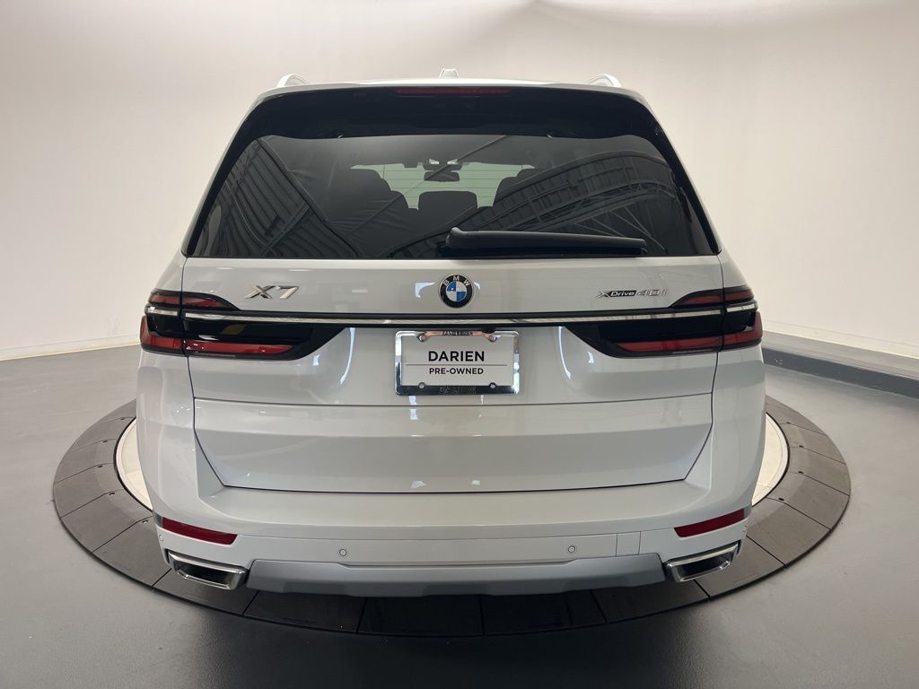 Thumbnail: 2025 BMW X7 - 4
