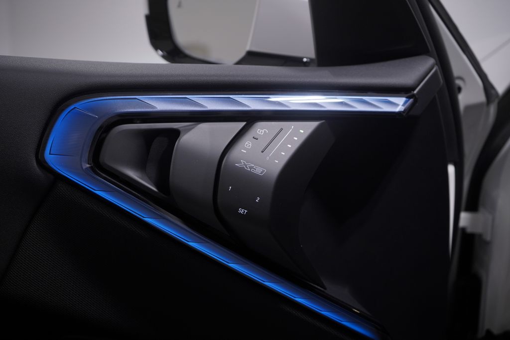 2025 BMW X3 3.0i 11