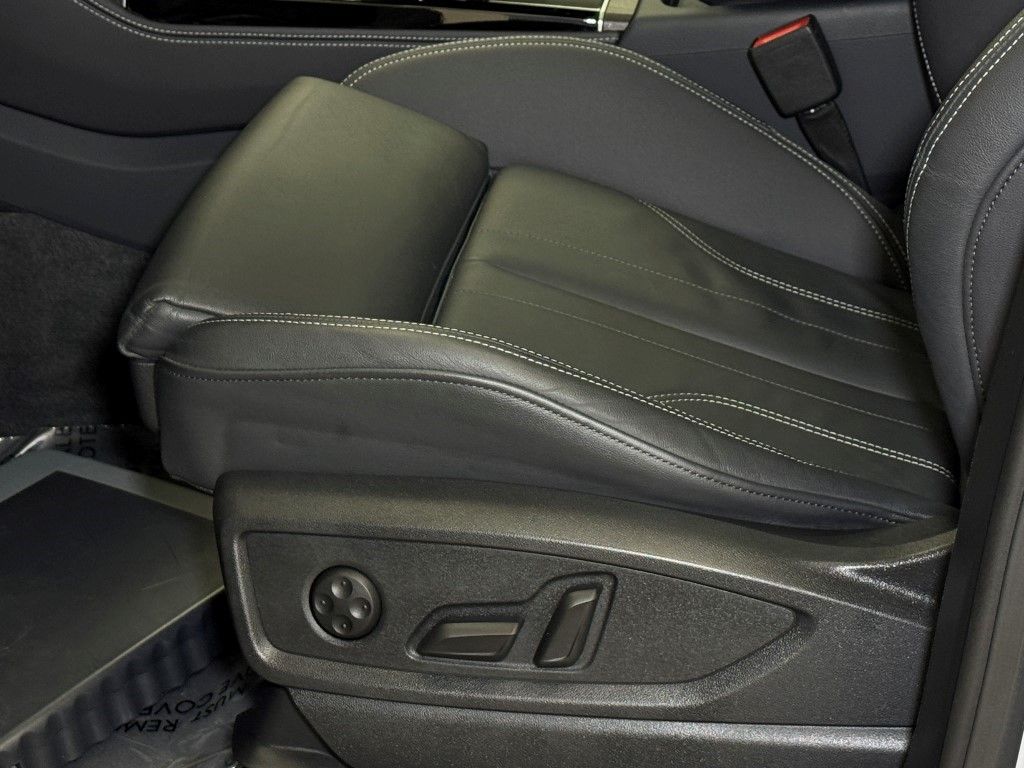 2024 Audi Q5 e Premium Plus 28