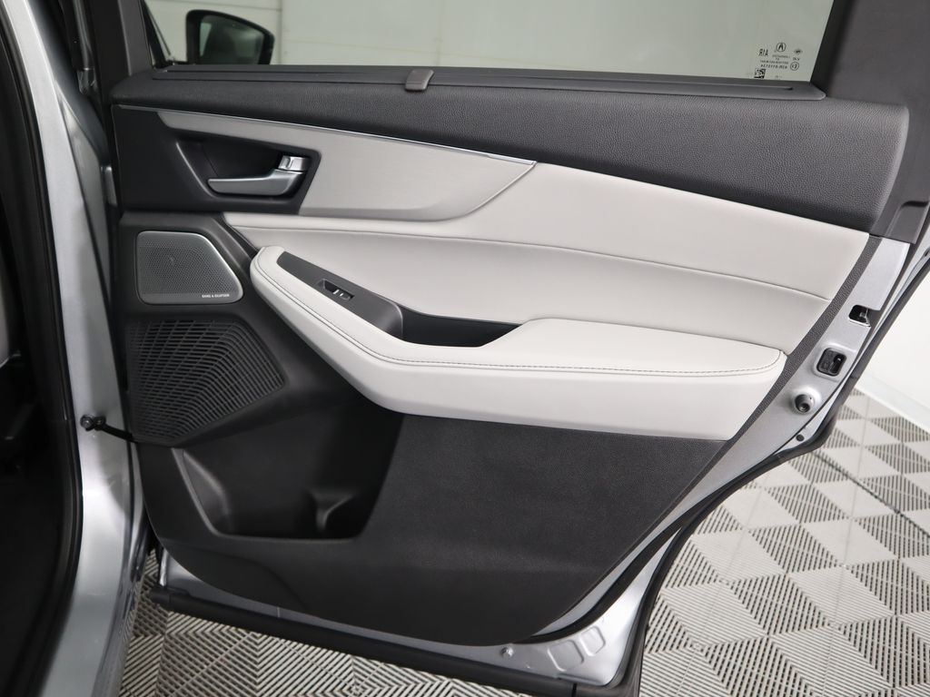 Thumbnail: 2026 Acura MDX - 30