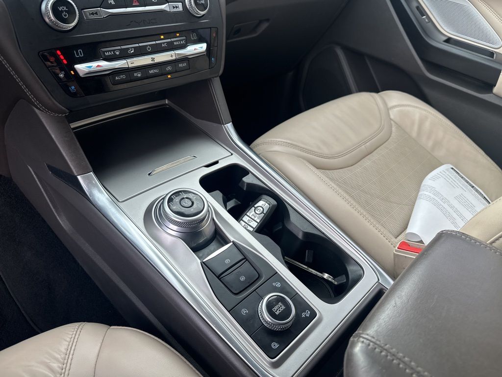 Used Car 2020 Ford Explorer  Platinum For Sale Under $25,000 In Austin, Texas