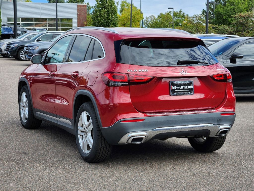 2021 Mercedes-Benz GLA GLA 250 7