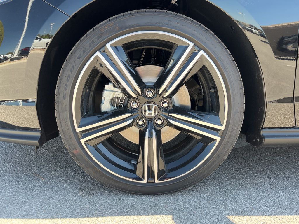 Thumbnail: 2025 Honda Accord - 6