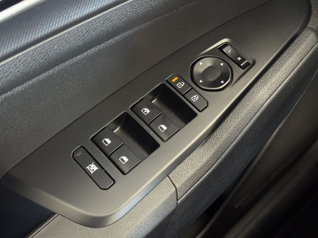 2026 Kia Sportage Hybrid LX Gray at Community Kia