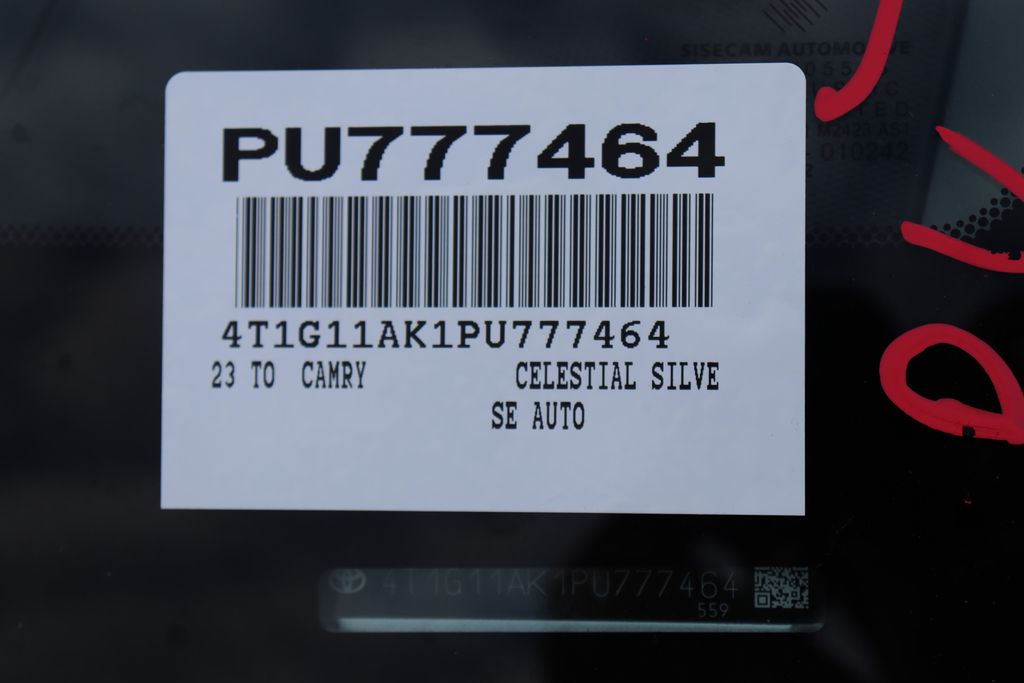 Thumbnail: 2023 Toyota Camry - 7