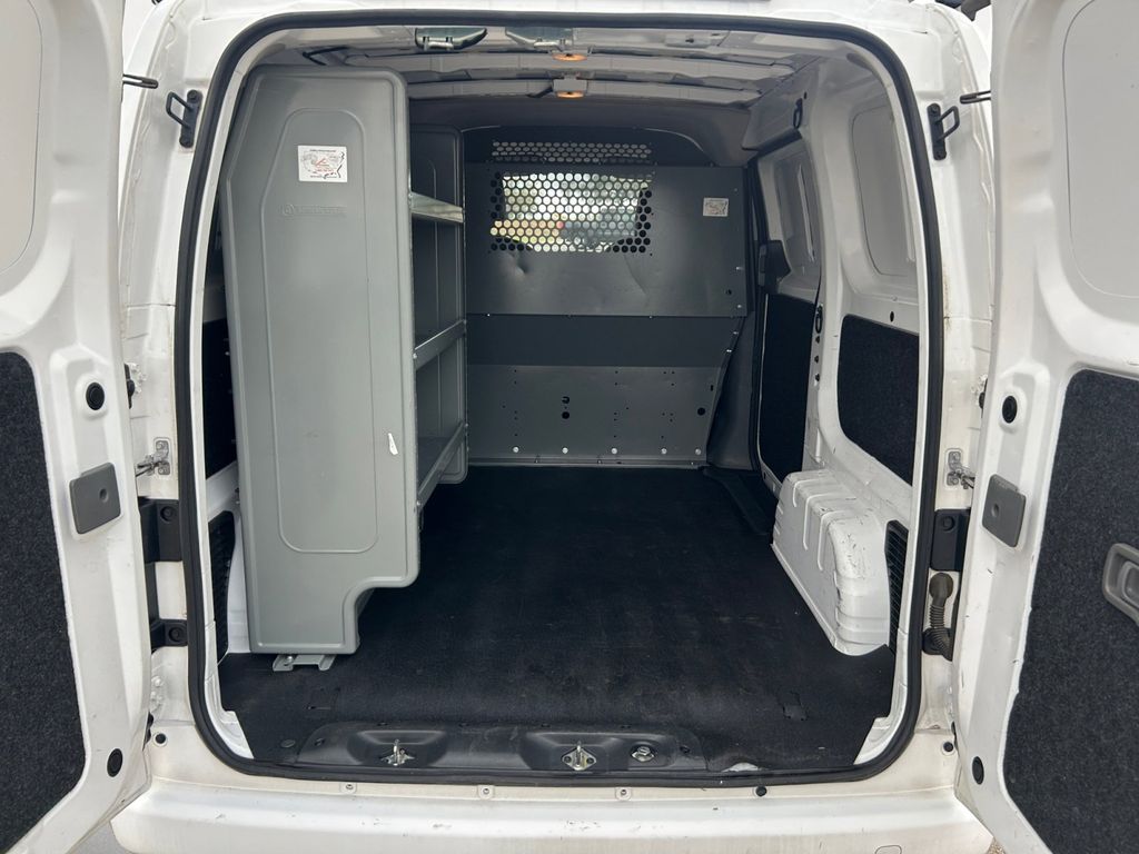 Used Car 2020 Nissan Nv200  Sv For Sale Under $20,000 In Floresville, Texas